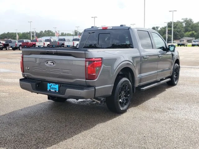 New 2026 Carbonized Gray Metallic Ford XLT image 4