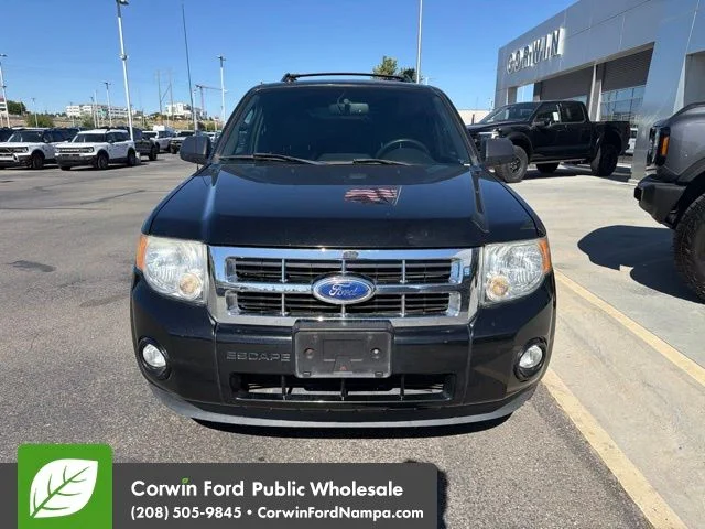Used 2011 Black Ford XLT image 2