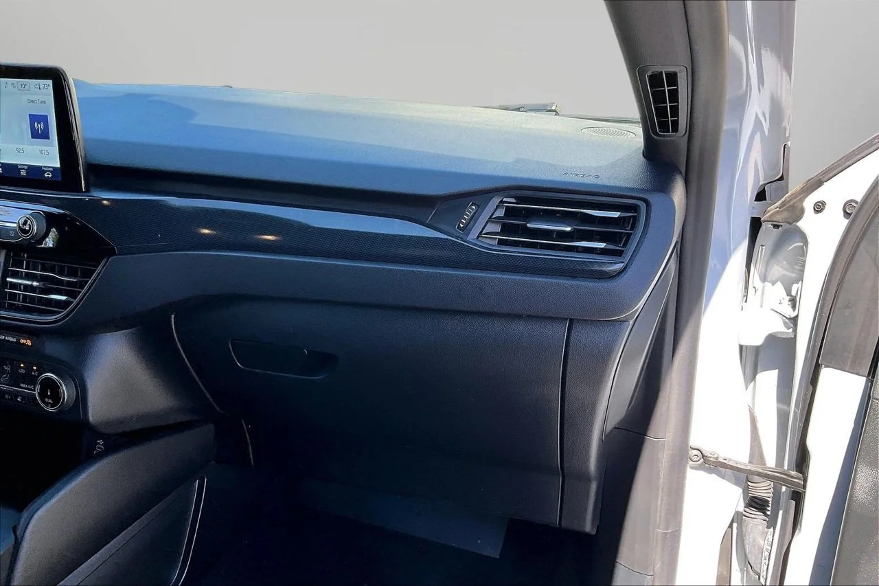 Certified Used 2025 Silver Ford ST-Line Select image 19