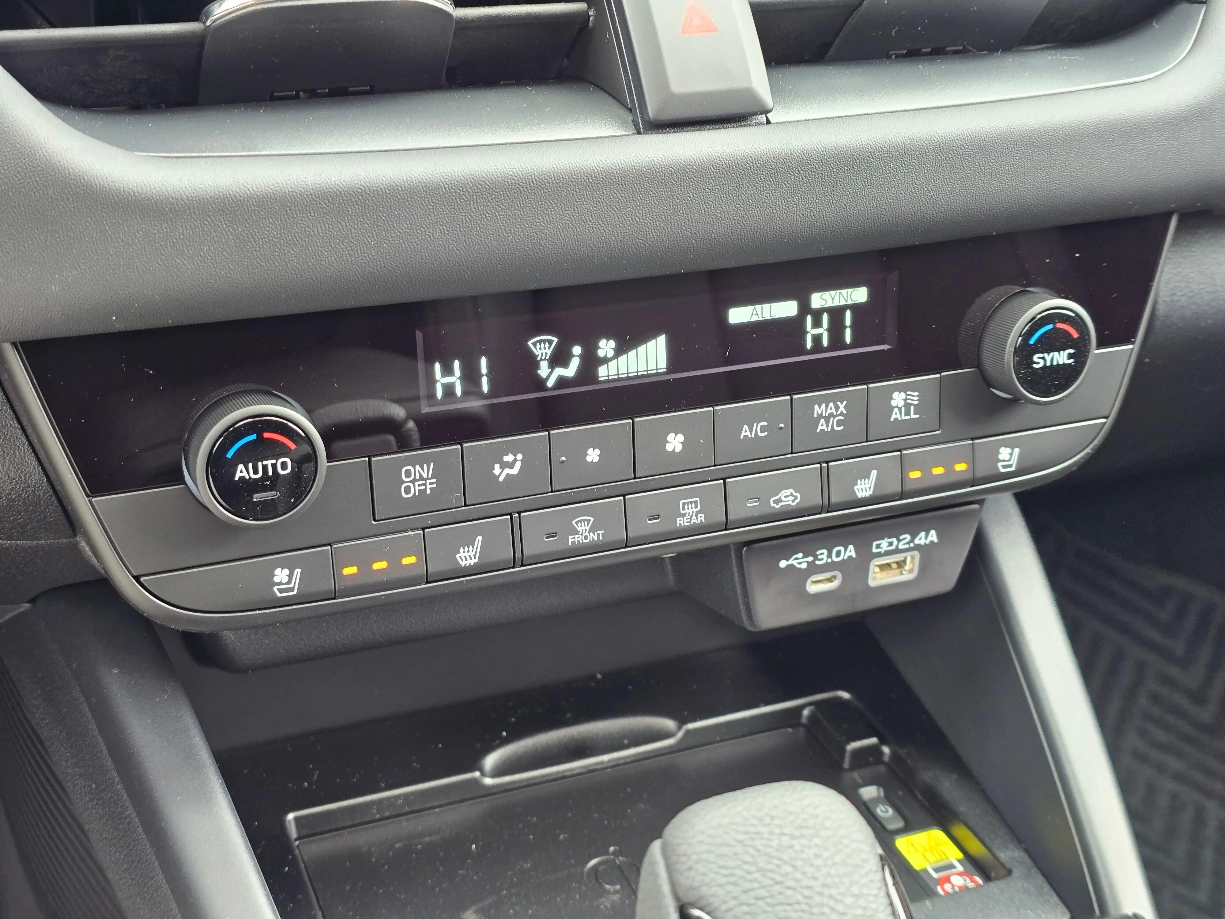 New 2026 ICE SILVER METALLIC Subaru Touring XT image 22