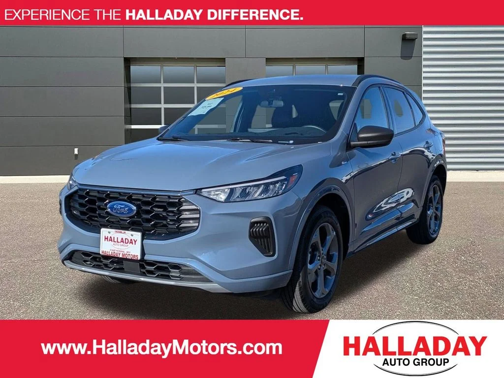 2024 Ford Escape ST-Line AWD's photo