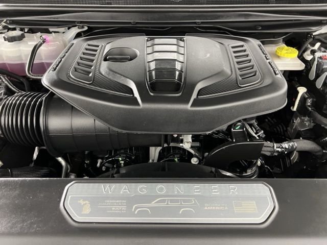 2023 Jeep Wagoneer L Series III - Photo 36