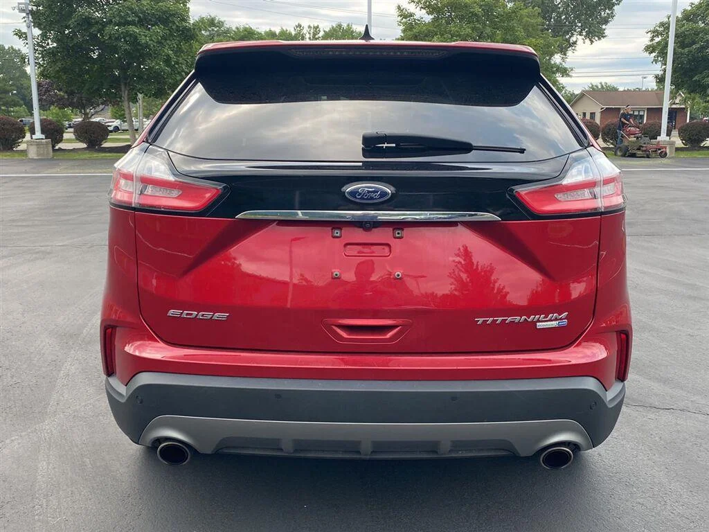 Used 2020 Rapid Red Metallic Tinted Clearcoat Ford Titanium image 10
