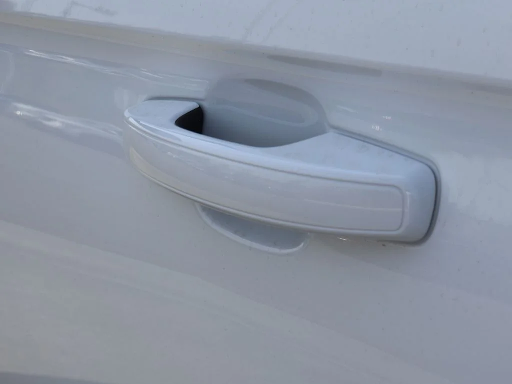 Certified Used 2025 Oxford White Ford Active image 22