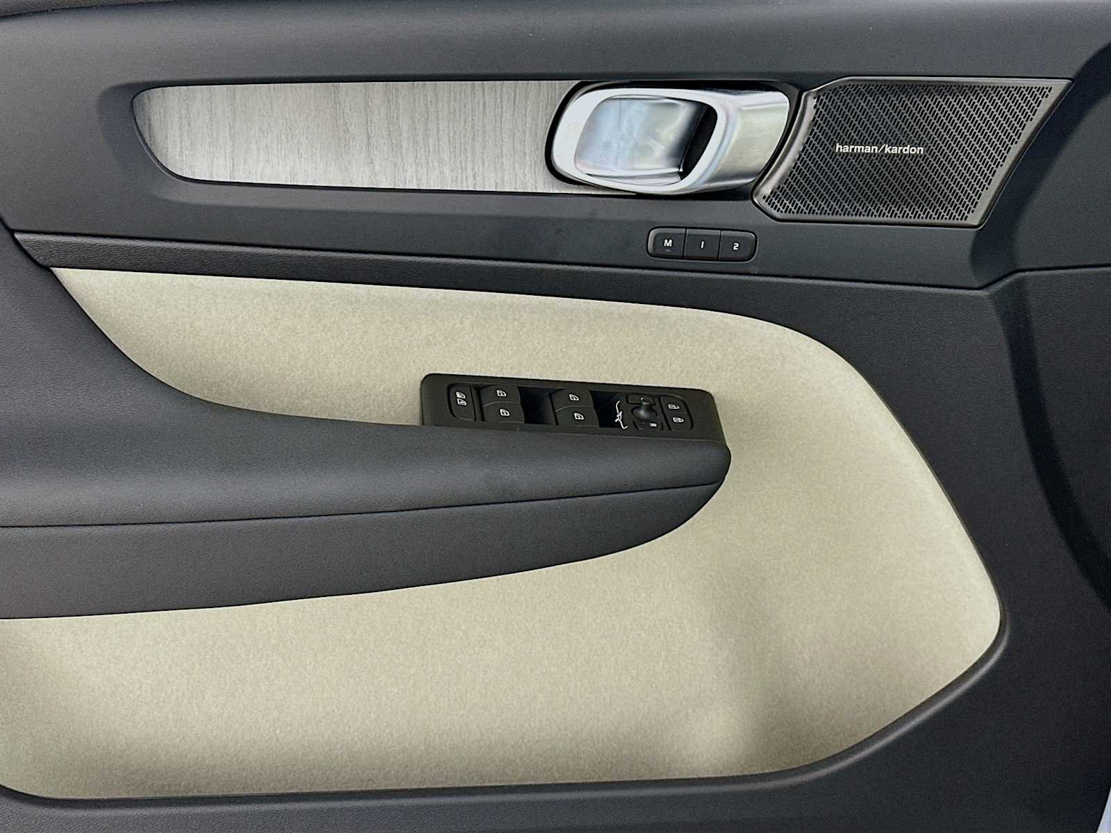 New 2026 Cloud Blue Volvo Ultra image 16