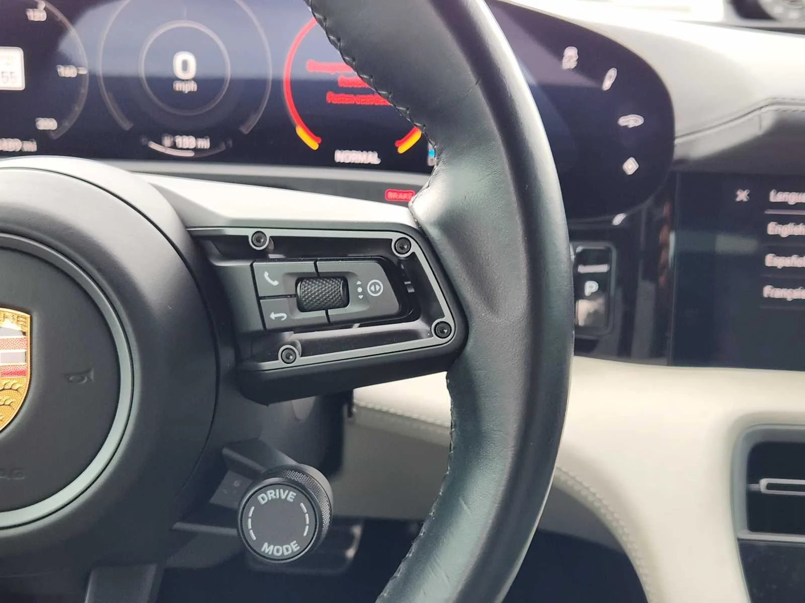2021 Porsche Taycan Turbo S - Photo 26