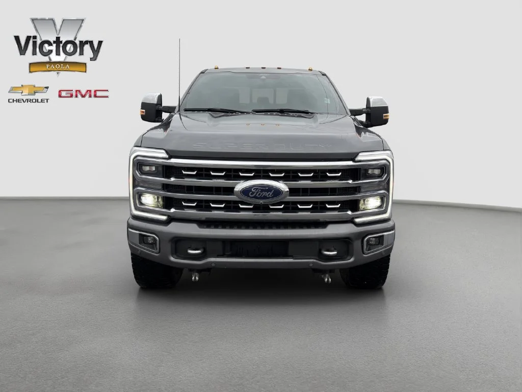 Used 2024 Ford F-350 Super Duty Platinum with VIN 1FT8W3BT8REF23759 for sale in Kansas City