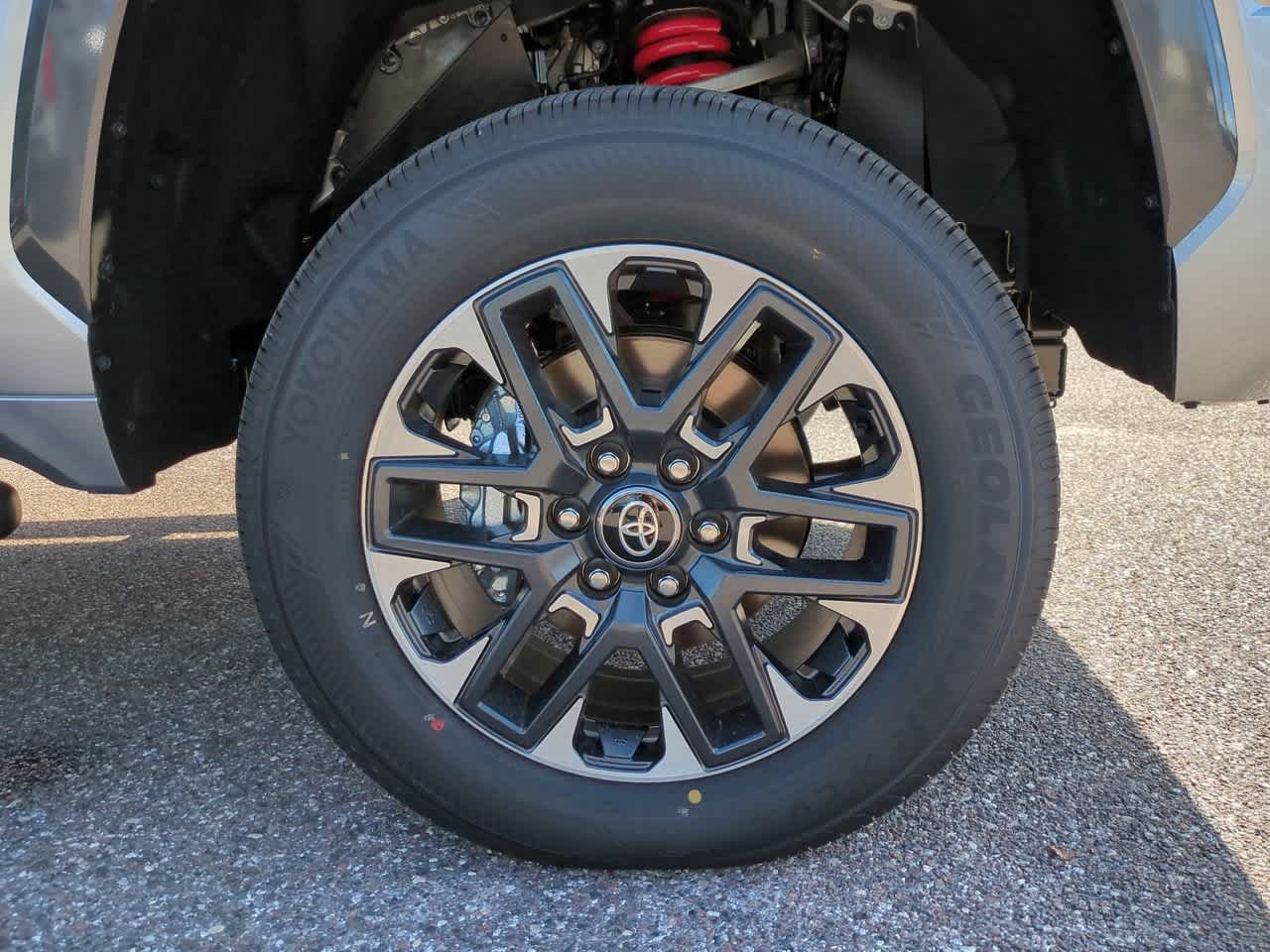 2026 Toyota Tundra Limited - Photo 11