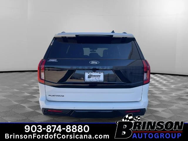 New 2027 Star White Metallic Tri-Coat Ford Platinum image 25