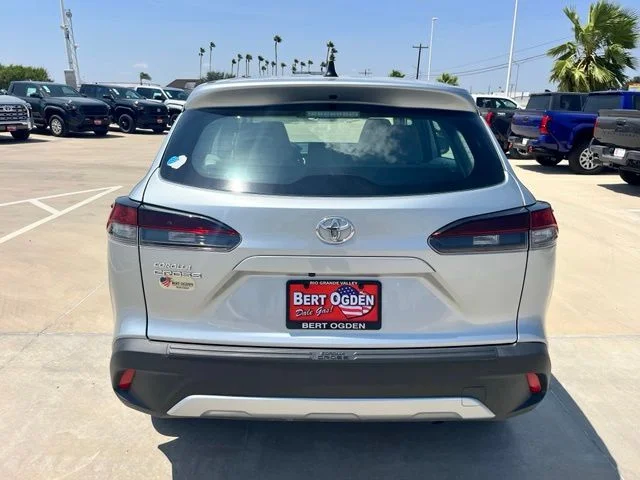 Used 2026 Silver Toyota L image 5