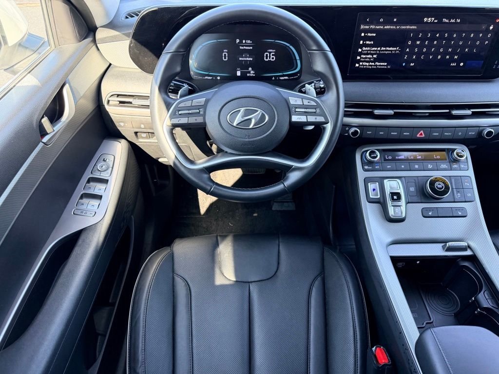 Used 2024 White Hyundai SEL image 17