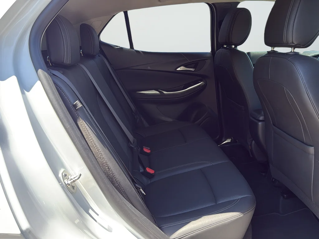 Used 2024 White Buick Sport Touring image 22