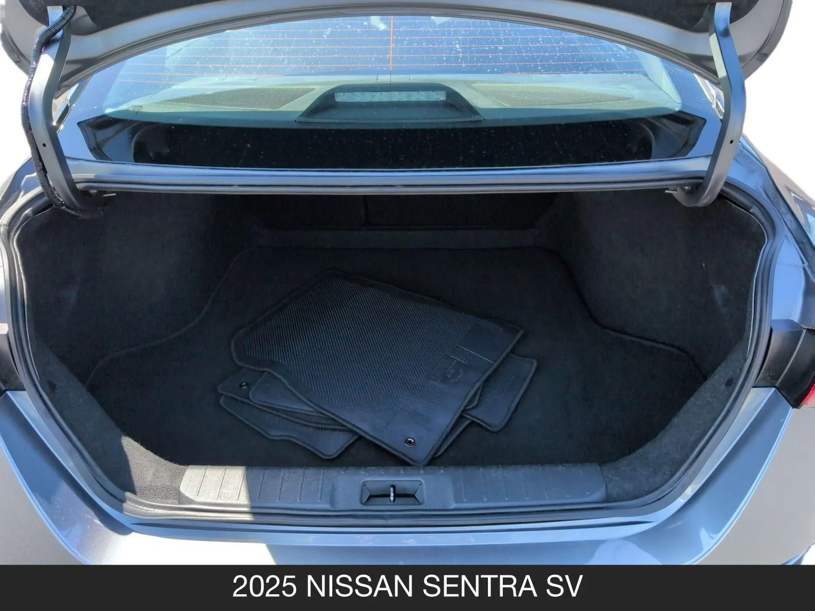 2025 Nissan Sentra SV - Photo 20