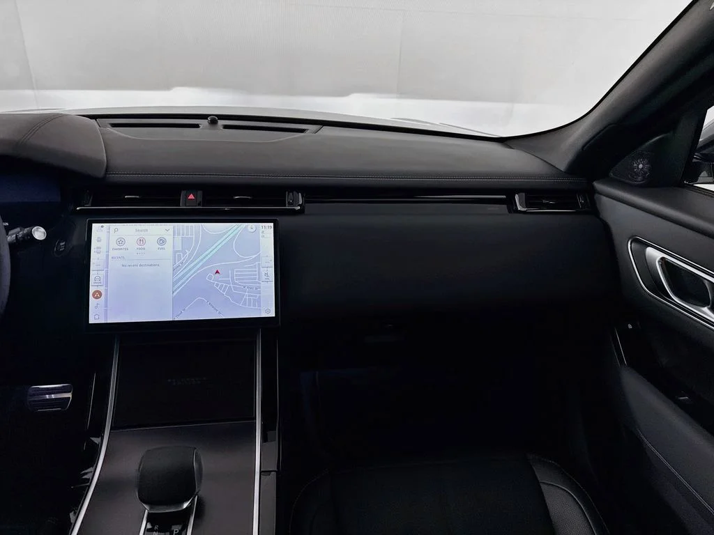 New 2026  Land Rover  image 25