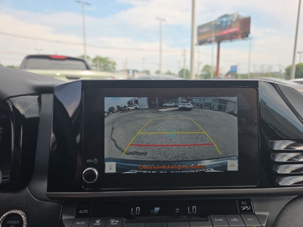 Certified Used 2025  Toyota LE image 19