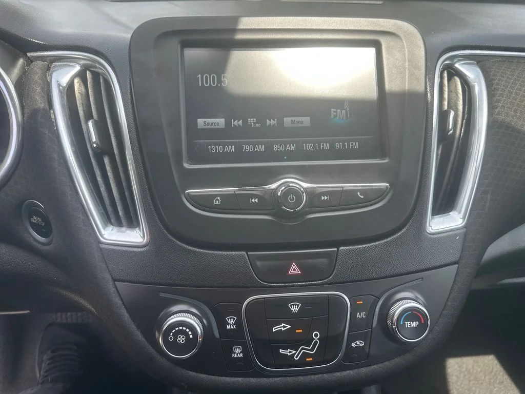 Used 2018 Black Chevrolet LT image 12