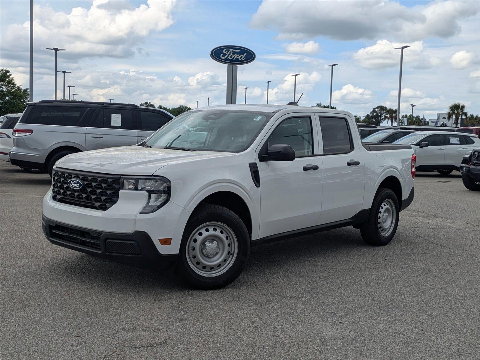 2026 Ford Maverick XL