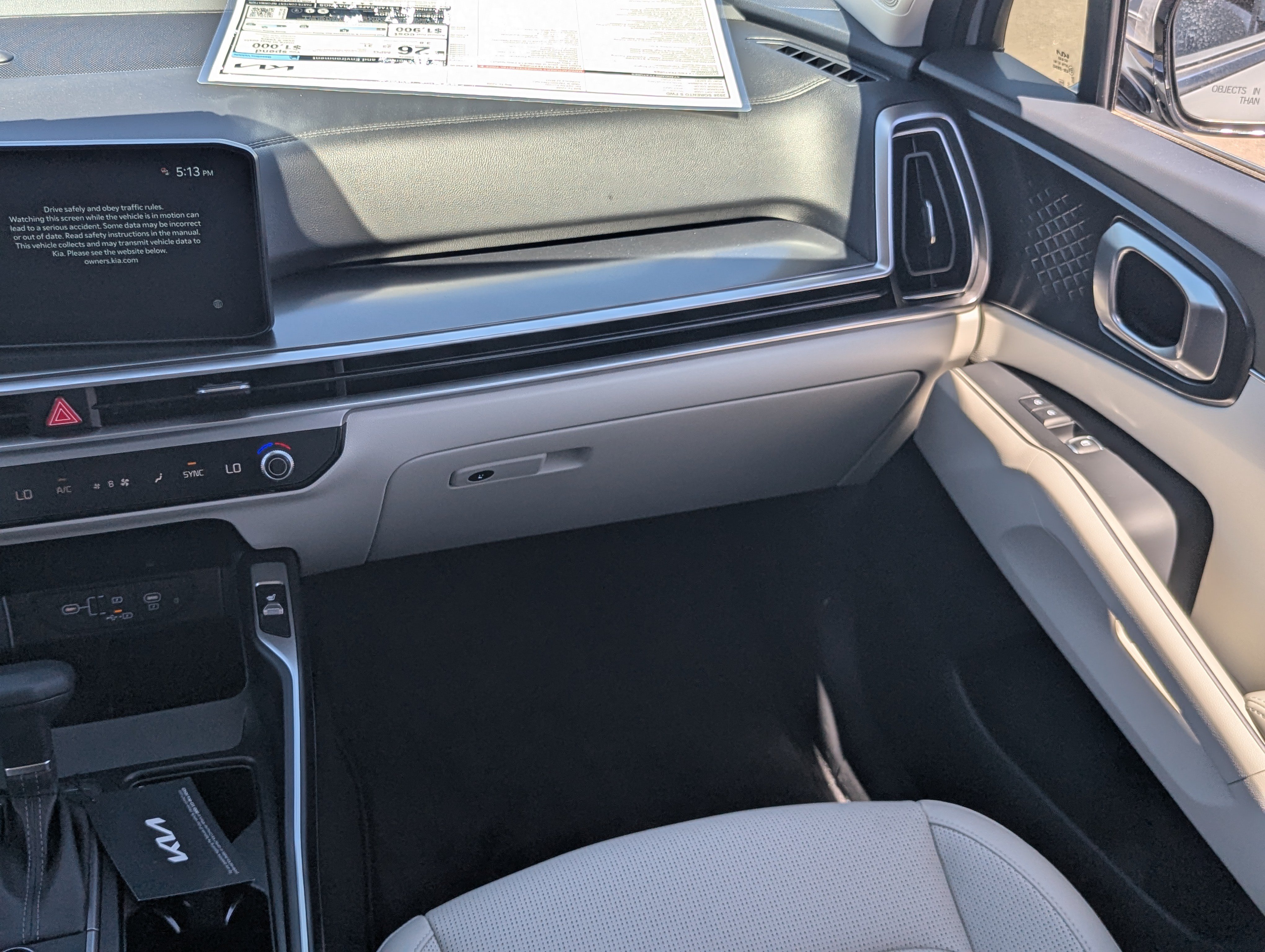New 2026 Wolf Gray Kia S image 15