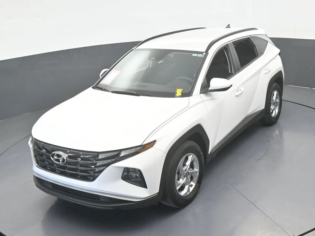 Used 2024 White Pearl Hyundai SEL image 44