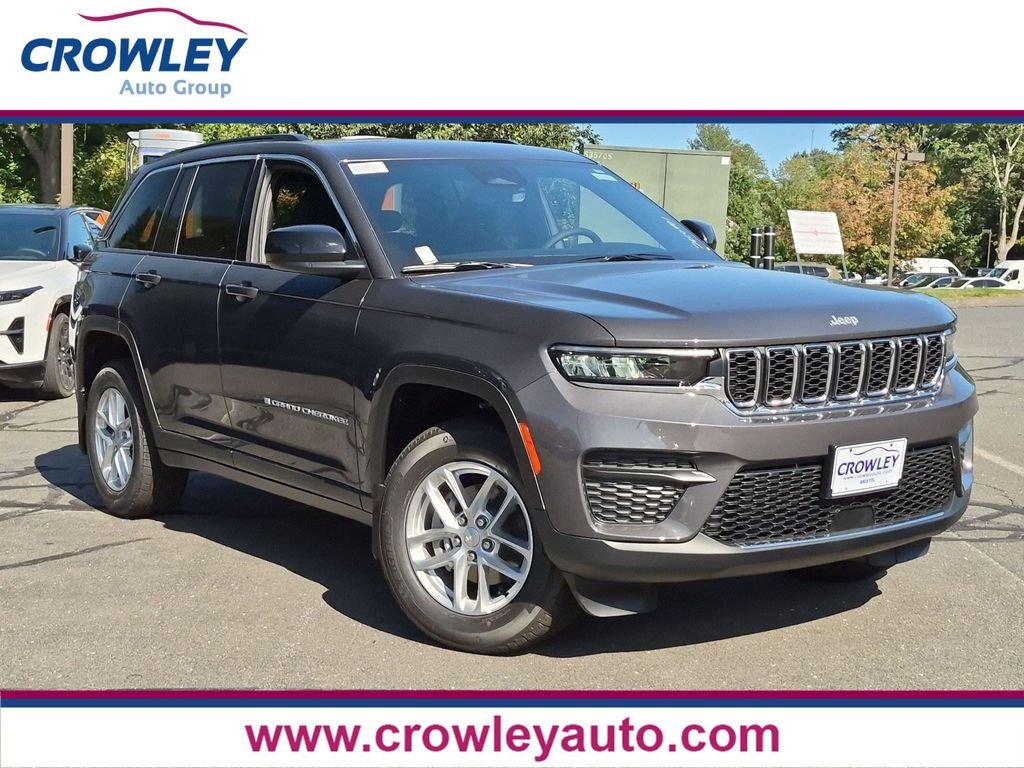 New 2026 Baltic Gray Metallic Clear-Coat Exterior Paint Jeep Laredo image 1