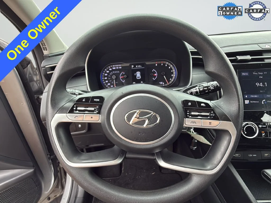 Used 2024 Silver Hyundai SE image 28