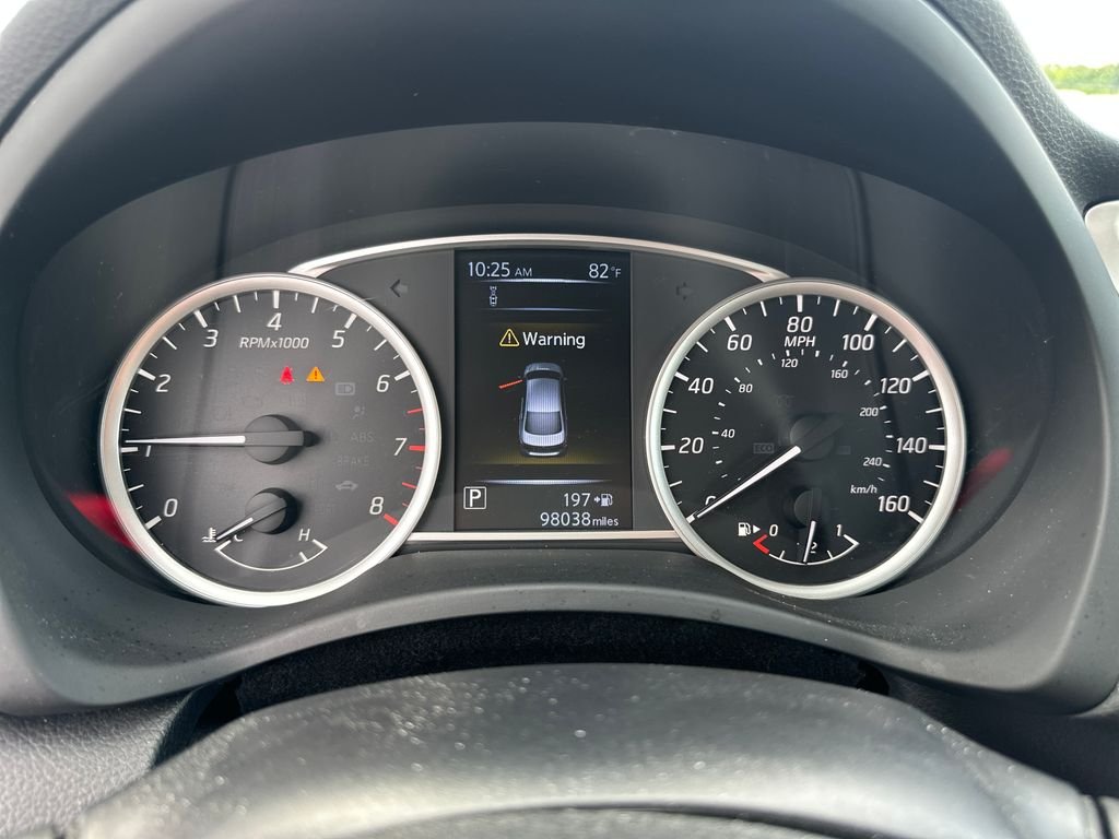 Used 2018 Gray Nissan SV image 16