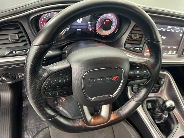 Used 2021 White Knuckle Clearcoat Dodge R/T Scat Pack Widebody image 19