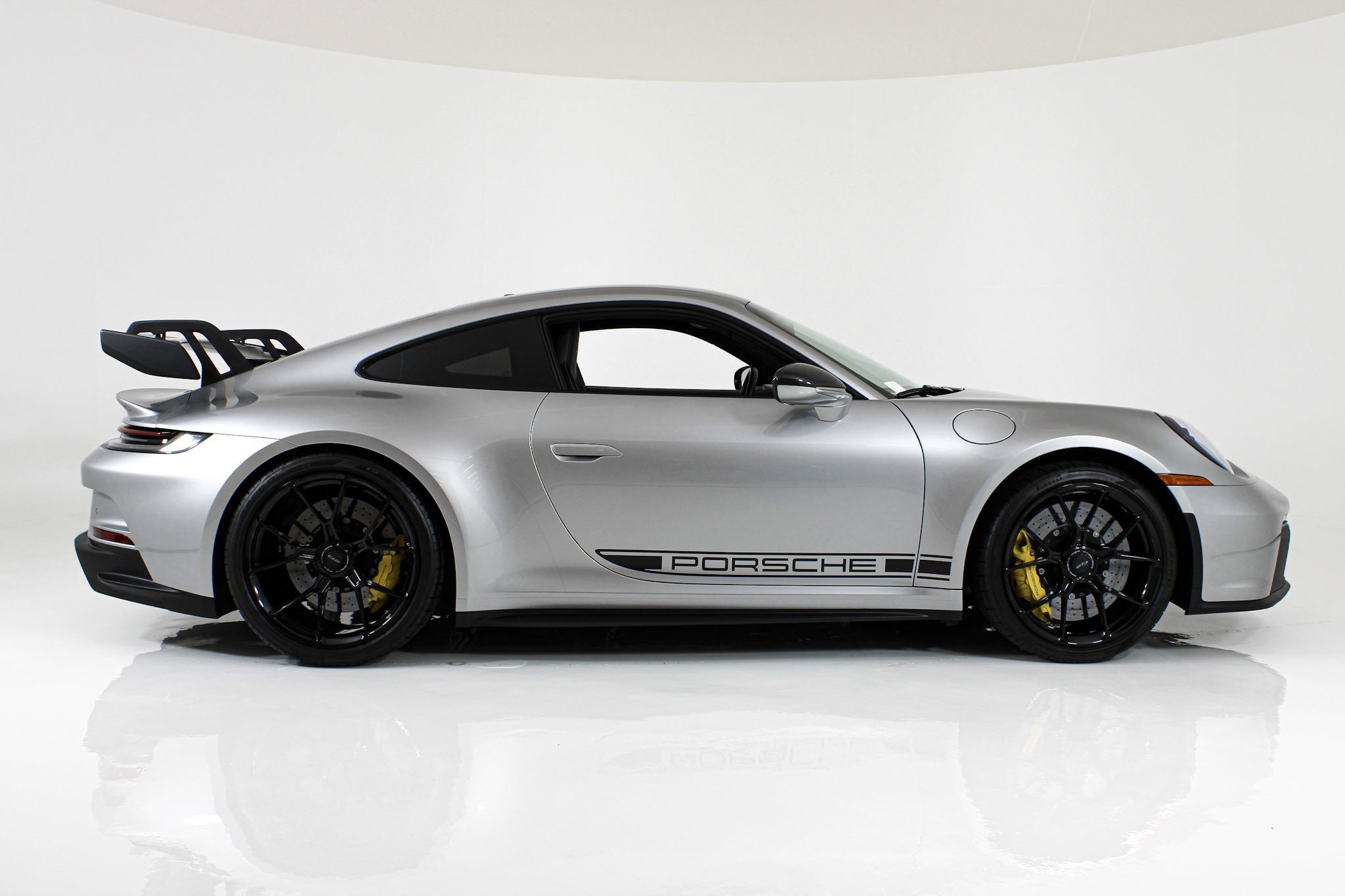 2022 Porsche 911 GT3 - Photo 8