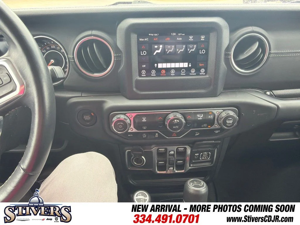 Used 2018 Blue Jeep Unlimited Sahara image 18