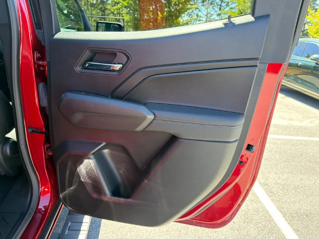 Used 2025 Volcanic Red Tintcoat GMC Elevation image 16