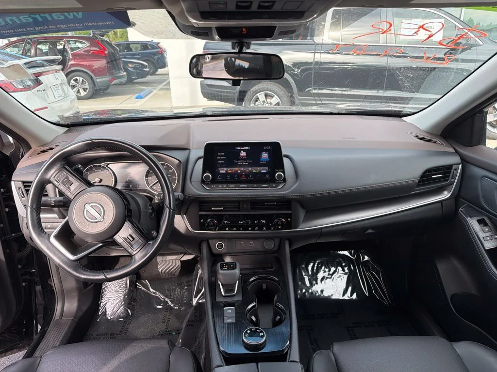 Used 2023 Super Black Nissan SV image 11