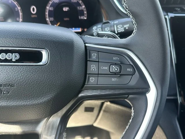 2025 Jeep Grand Cherokee Altitude - Photo 22
