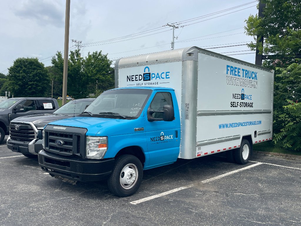 Used 2019 OXFORD WHITE Ford Base image 3