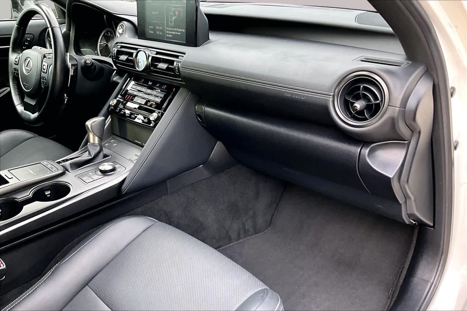 Used 2023 Eminent White Pearl Lexus  image 19
