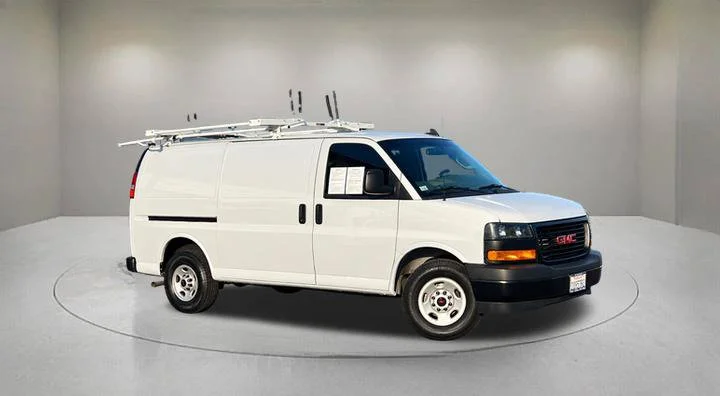 2023 GMC Savana Cargo Van