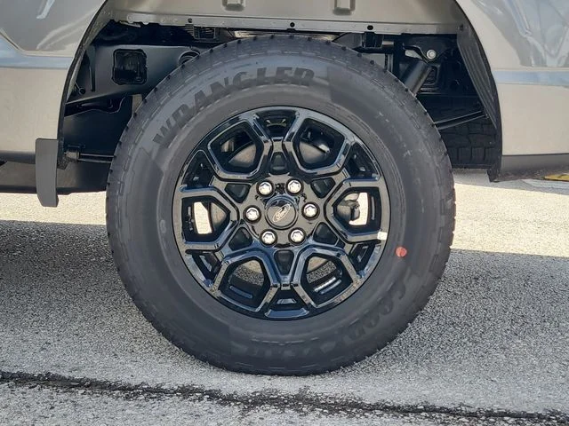 New 2026 Gray Metallic Ford XLT image 8