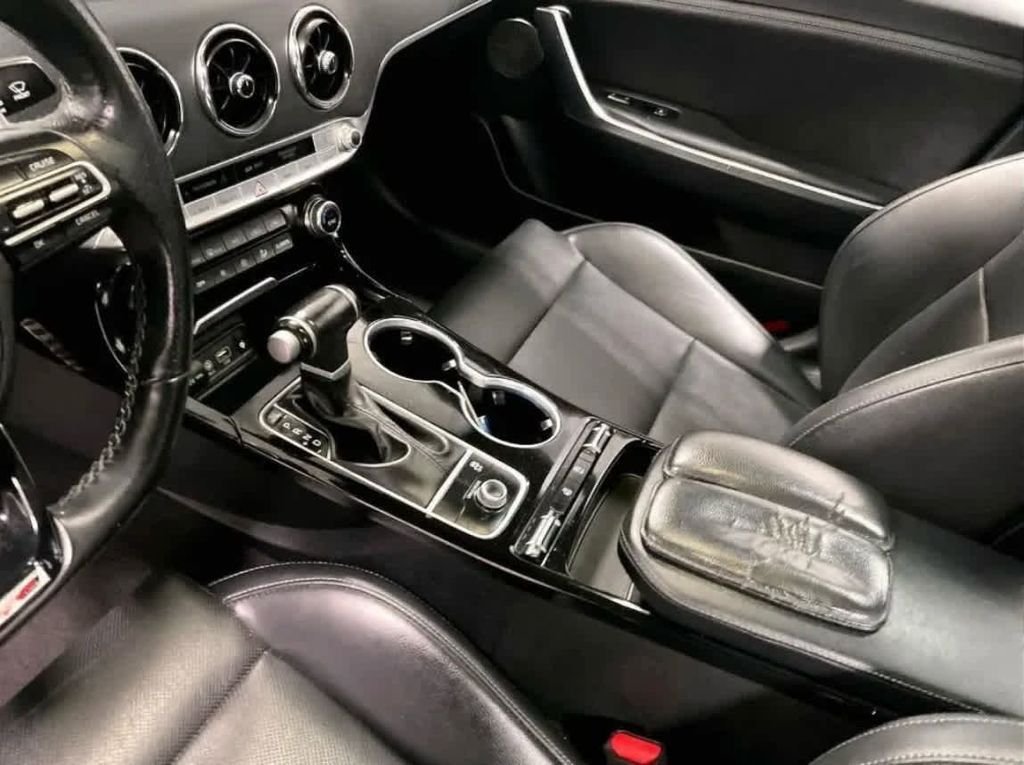 Used 2020 Gray Kia GT-Line image 20