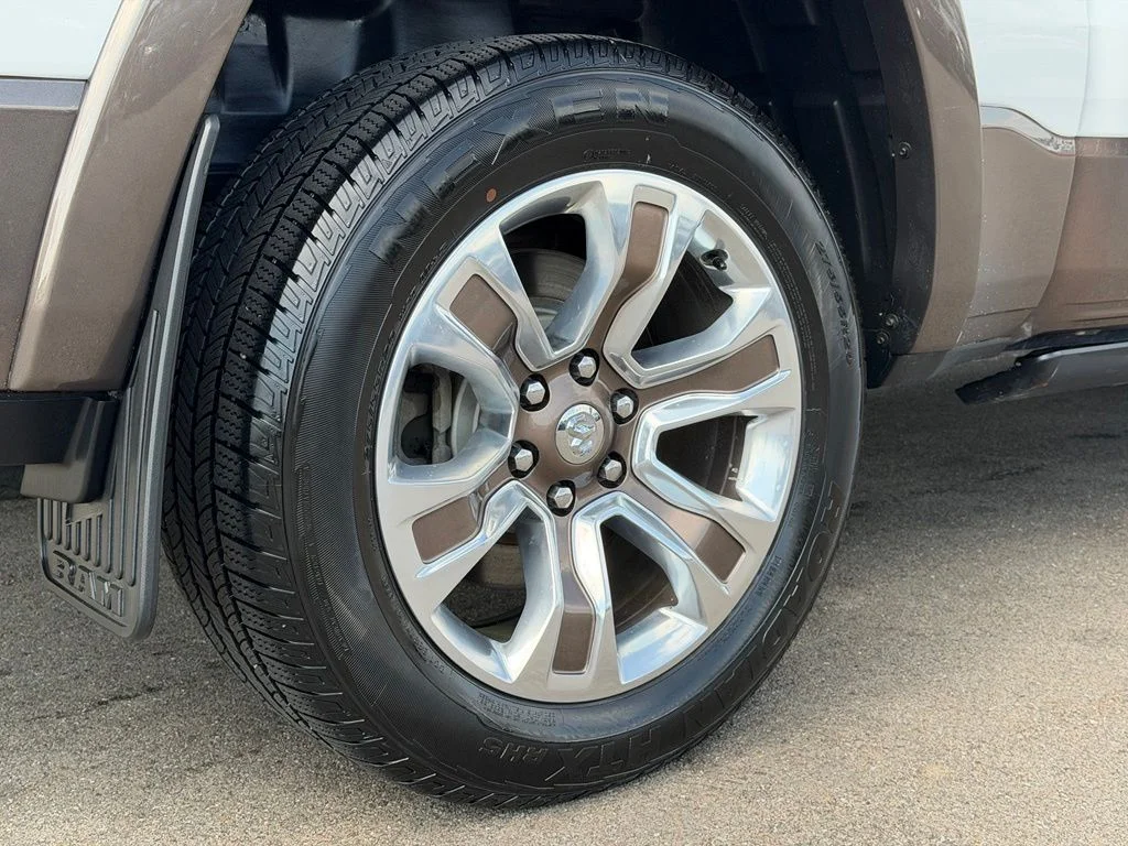 Used 2022 Off-white Ram Laramie Longhorn image 25