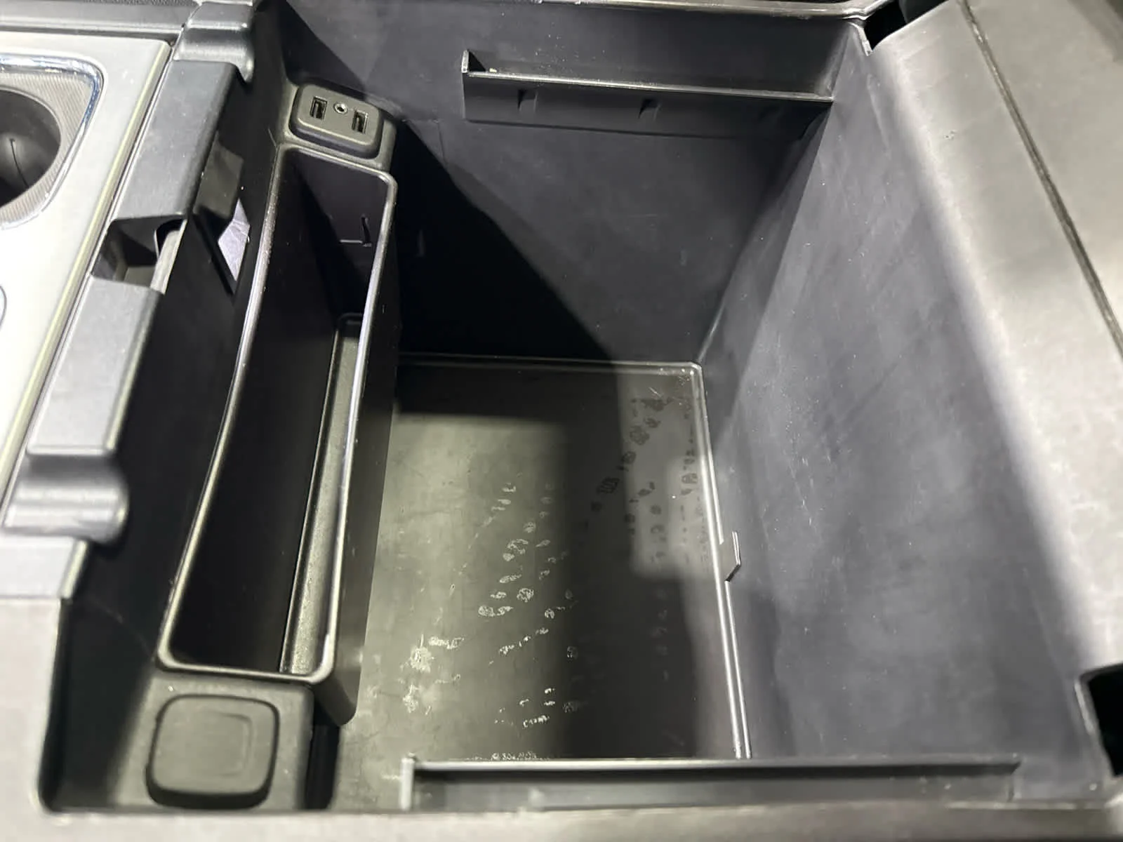 Used 2018 QUICKSILVER METALLIC GMC SLT image 17