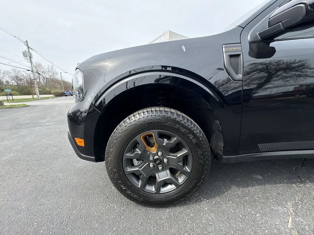 Used 2024 Black Ford Lariat image 18