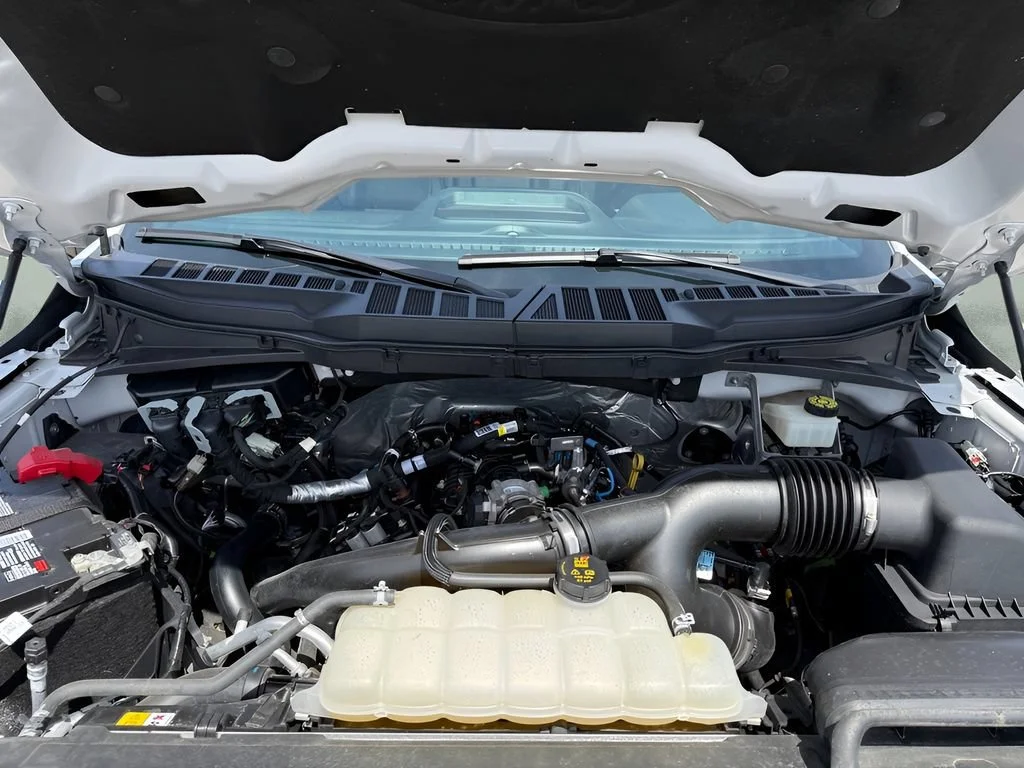 Used 2024 Gray Ford XLT image 31
