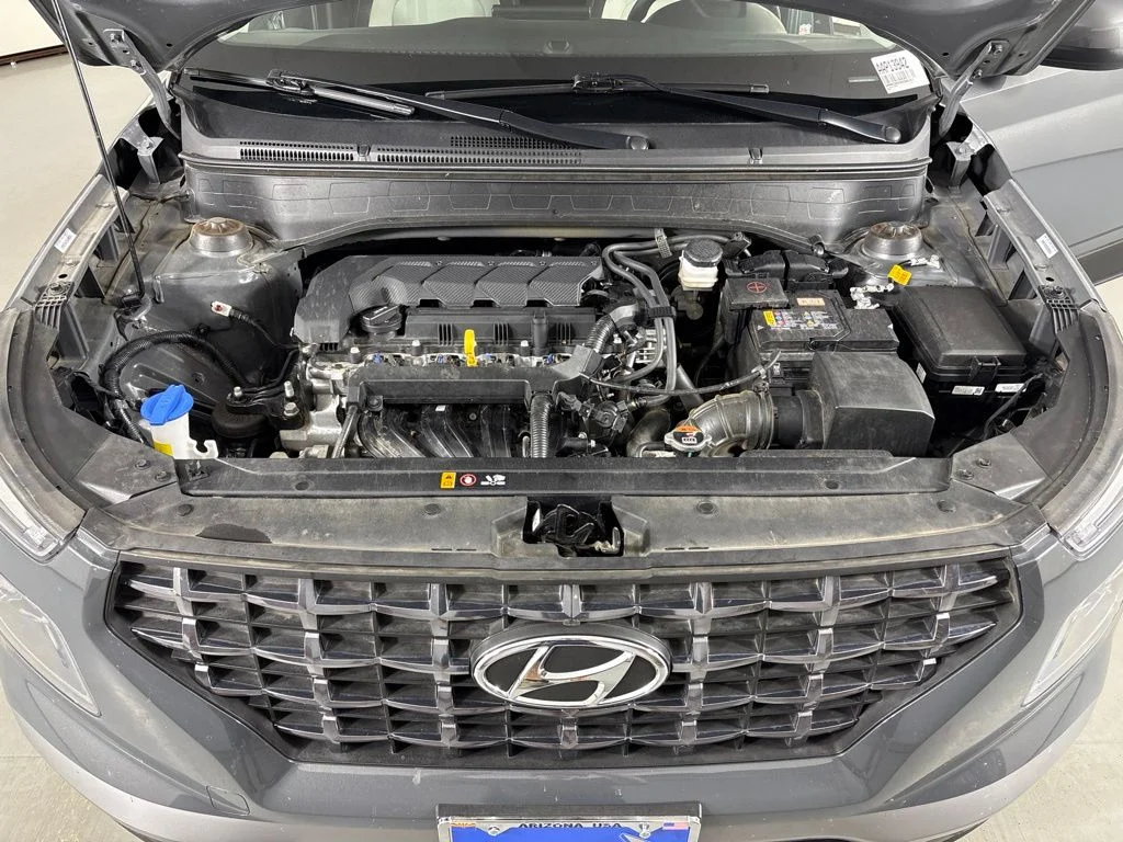 Used 2025 Gray Hyundai SEL image 44