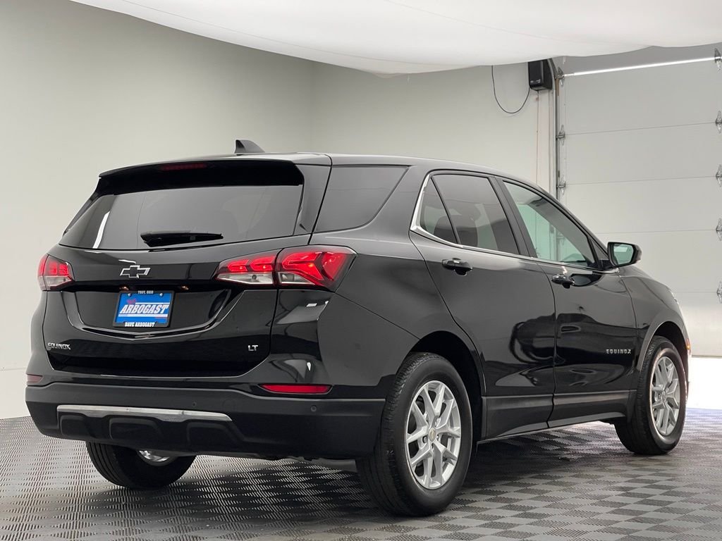 Used 2024 Mosaic Black Metallic Chevrolet LT image 7
