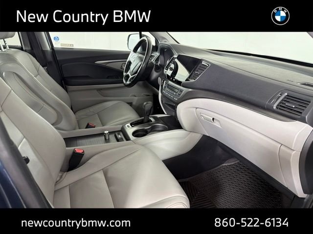 Used 2019 Blue Honda EX-L image 18