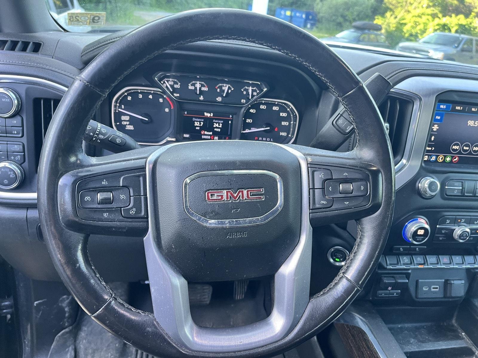 Used 2021 Dark Sky Metallic GMC Elevation image 15