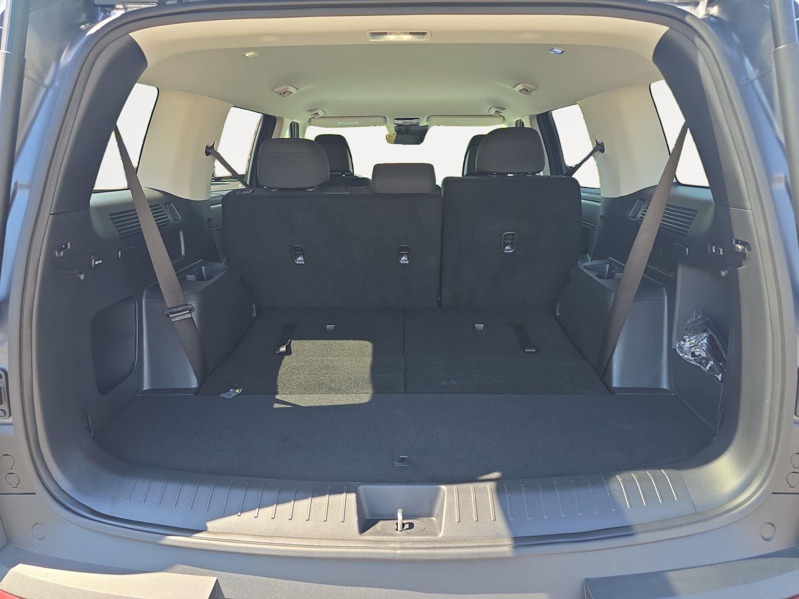 Used 2026 Ecotronic Gray Hyundai SE image 13