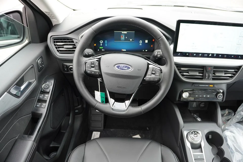 2025 Ford Escape Plug-in hybrid PHEV - Photo 13