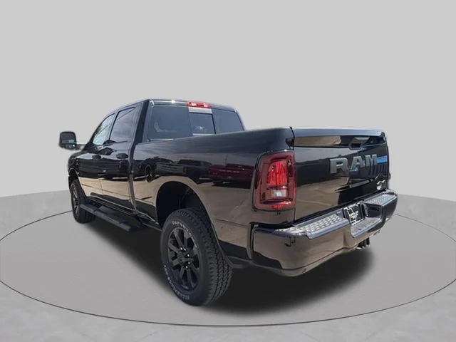 New 2026 Diamond Black Crystal Pearl-Coat Exterior Paint RAM Tradesman image 6