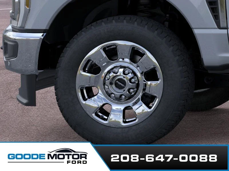 New 2026 Glacier Gray Metallic Tri-Coat Ford F-250® Lariat® image 19