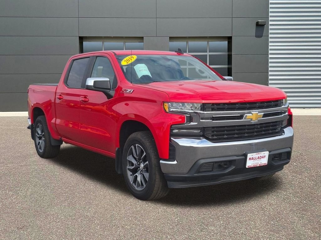 Used 2019 Red Hot Chevrolet LT image 3